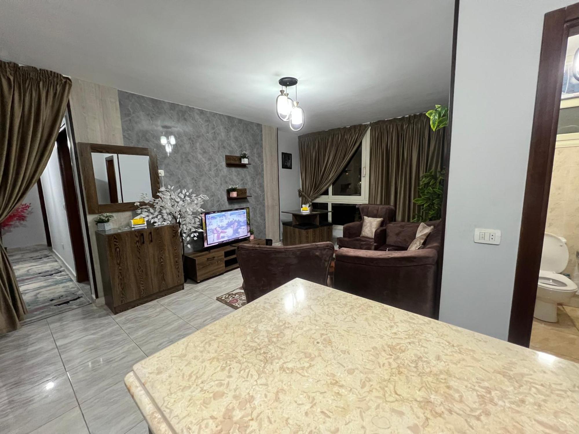 Luxury Downtown Apartment *